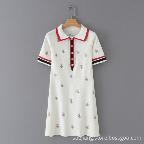 New Bee Pattern Embroidered Short Sleeve Knitted Lapel